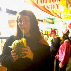 Meet your Posher, Victoria